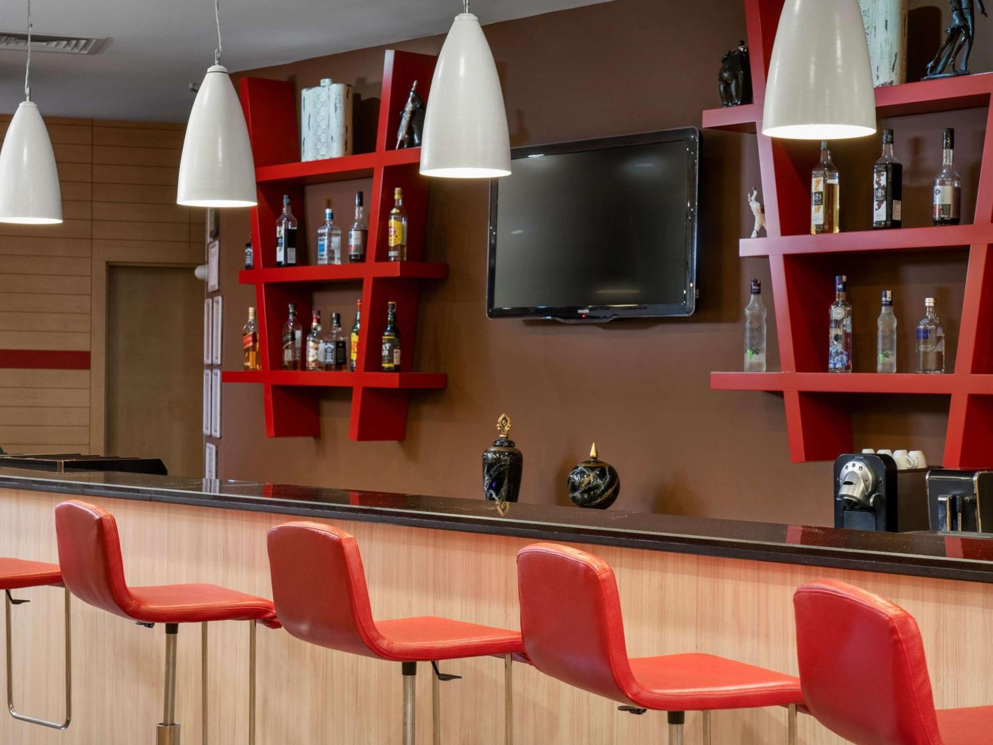 Ibis Отель 3*