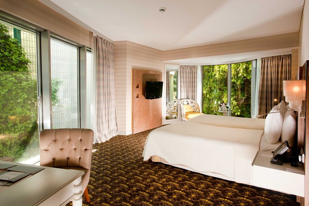 Ibis 3*