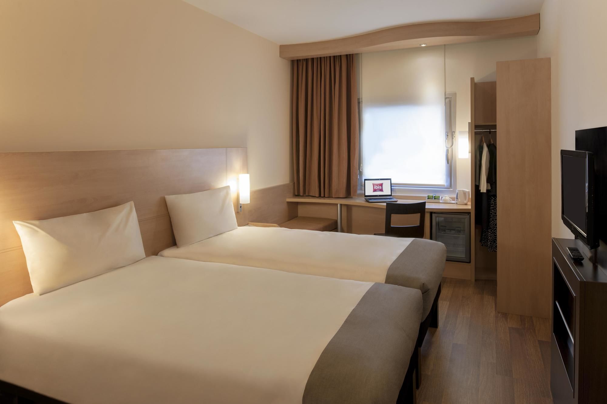 Ibis Adana
